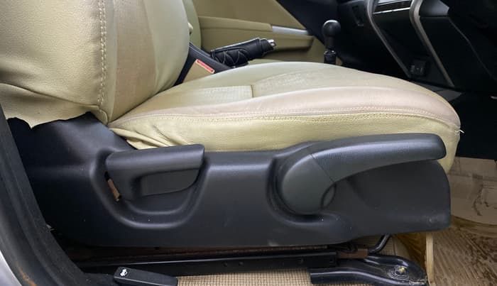 2015 Honda City 1.5L I-VTEC V MT, Petrol, Manual, 56,138 km, Driver Side Adjustment Panel
