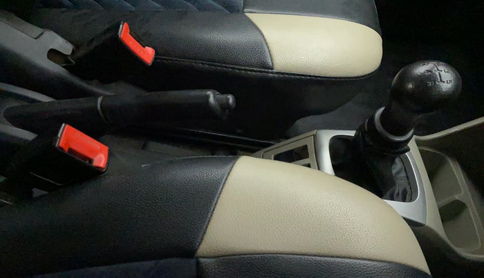 2017 Maruti Alto K10 VXI P, Petrol, Manual, 68,082 km, Gear Lever