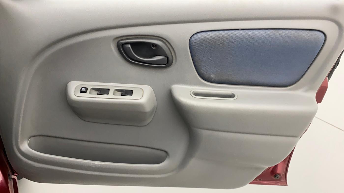 2010 Maruti Alto K10 VXI P, Petrol, Manual, 16,872 km, Driver Side Door Panels Control