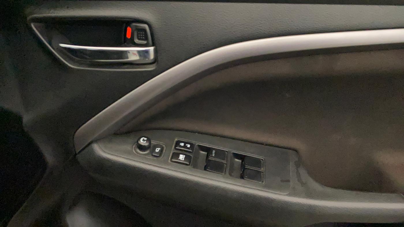 2025 Maruti BREZZA ZXI SMART HYBRID , Petrol, Manual, 12,959 km, Driver Side Door Panels Control