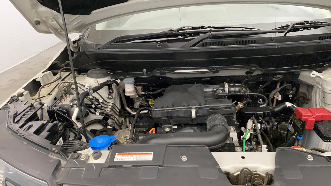 2025 Maruti BREZZA ZXI SMART HYBRID , Petrol, Manual, 12,959 km, Engine View - Right