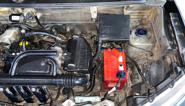 2020 Renault Kwid RXT 1.0 (O), Petrol, Manual, 20,804 km, Engine View - Left