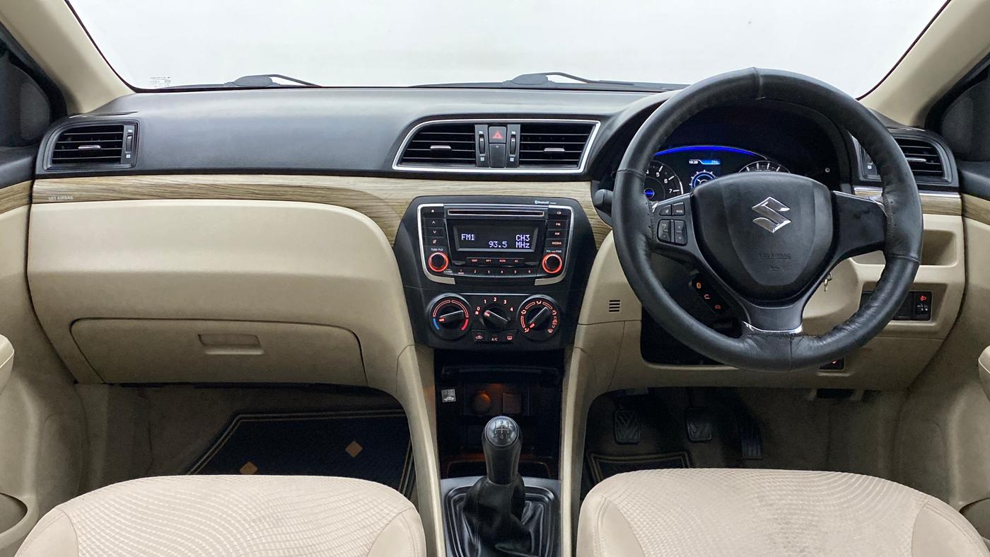 2018 Maruti Ciaz 1.5 SIGMA SHVS, Petrol, Manual, 26,968 km, Dashboard