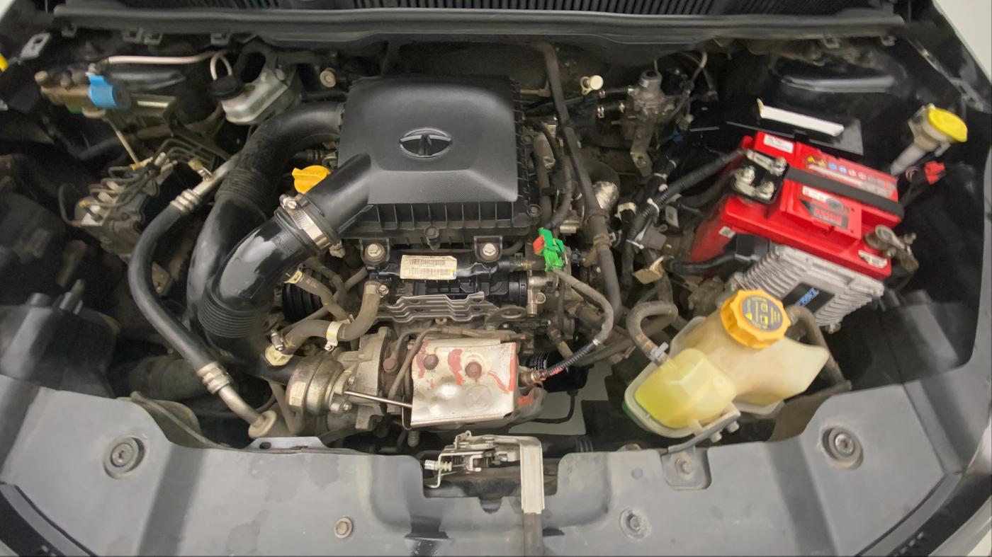 2019 Tata NEXON XM PETROL, CNG, Manual, 28,058 km, Open Bonet