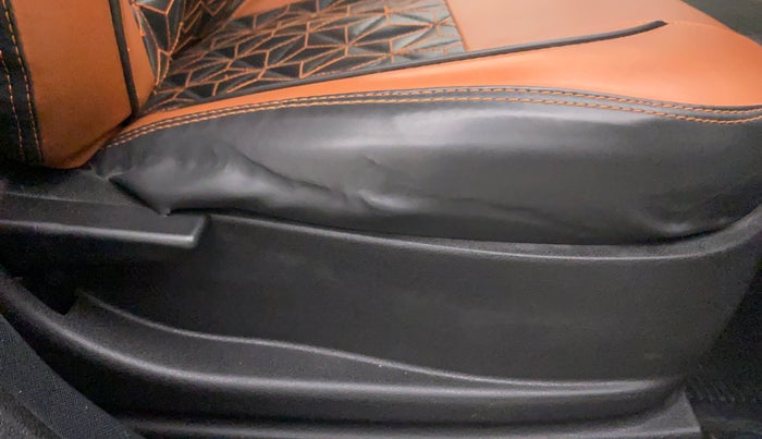 2019 Tata NEXON XM PETROL, CNG, Manual, 28,058 km, Driver Side Adjustment Panel