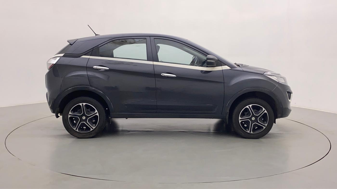 2019 Tata NEXON XM PETROL, CNG, Manual, 28,058 km, Right Side