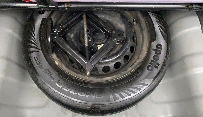 2020 Hyundai AURA S 1.2 CNG, CNG, Manual, 68,662 km, Spare Tyre