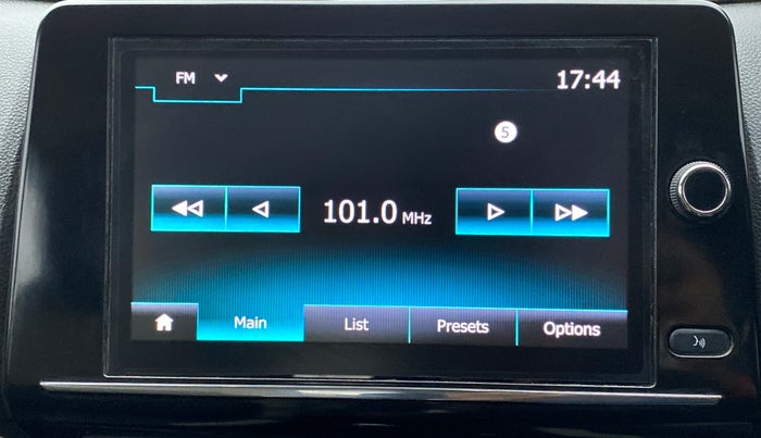 2019 Renault TRIBER 1.0 RXZ, Petrol, Manual, 22,445 km, Infotainment System
