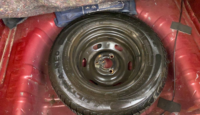 2016 Renault Kwid RXT 0.8, Petrol, Manual, 37,995 km, Spare Tyre