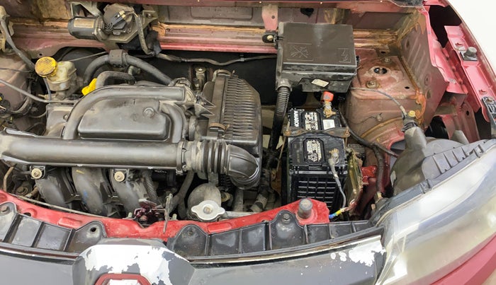 2016 Renault Kwid RXT 0.8, Petrol, Manual, 37,995 km, Engine View - Left