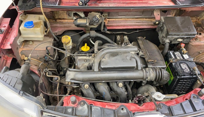 2016 Renault Kwid RXT 0.8, Petrol, Manual, 37,995 km, Engine View - Right