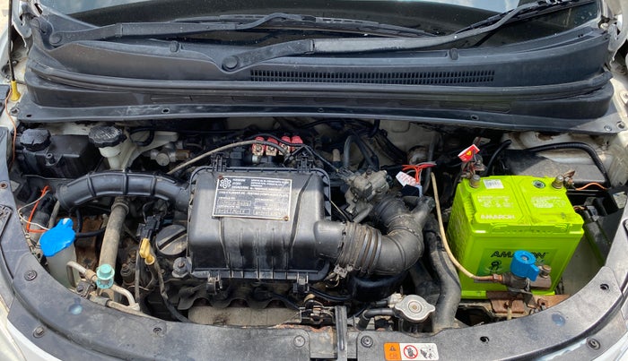 2016 Hyundai i10 MAGNA 1.1, CNG, Manual, 1,47,098 km, Engine View