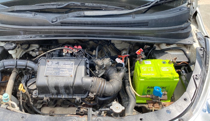 2016 Hyundai i10 MAGNA 1.1, CNG, Manual, 1,47,098 km, Engine View - Left