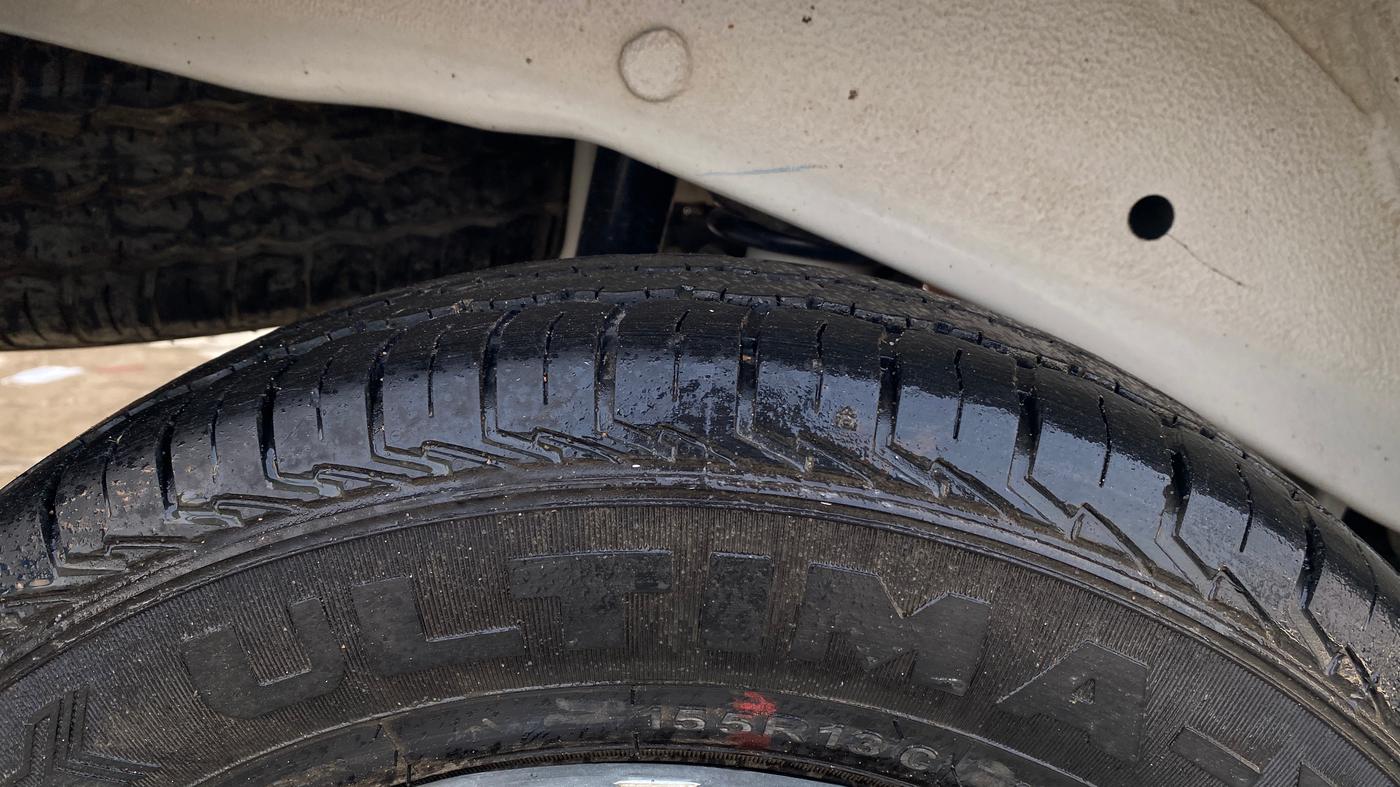 2024 Maruti Eeco 5 STR AC, Petrol, Manual, 8,052 km, Right Rear Tyre Tread