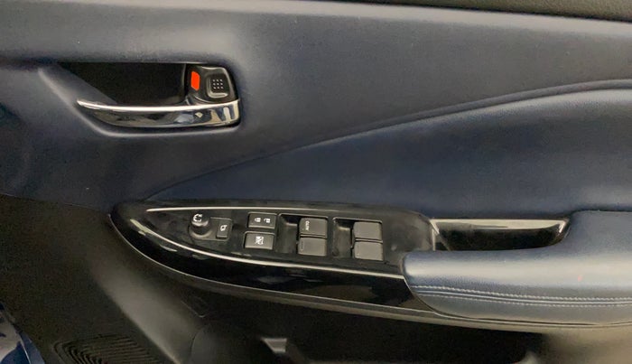 2022 Maruti Baleno ZETA PETROL 1.2, Petrol, Manual, 36,193 km, Driver Side Door Panels Control