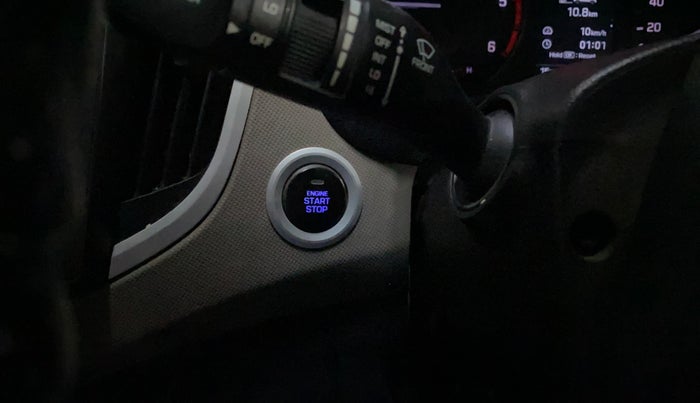 2017 Hyundai Creta SX (O) 1.6 DIESEL, Diesel, Manual, 90,413 km, Keyless Start/ Stop Button