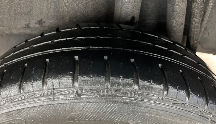 2018 Toyota YARIS VX CVT, Petrol, Automatic, 31,719 km, Left Rear Tyre Tread