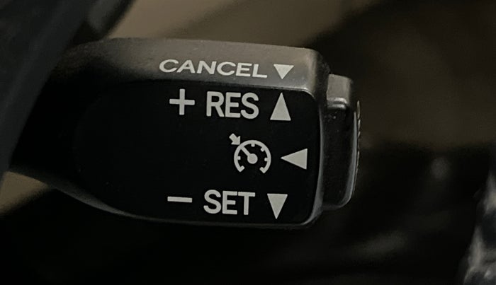 2018 Toyota YARIS VX CVT, Petrol, Automatic, 31,719 km, Adaptive Cruise Control