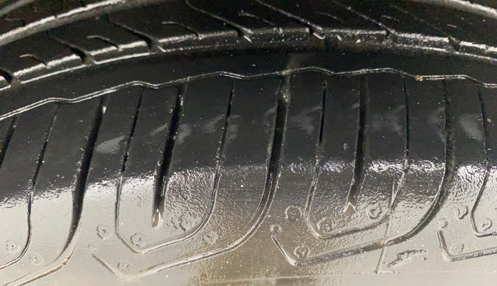 2016 Honda City 1.5L I-VTEC V MT, Petrol, Manual, 59,118 km, Left Front Tyre Tread