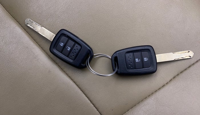 2016 Honda City 1.5L I-VTEC V MT, Petrol, Manual, 59,118 km, Key Close Up