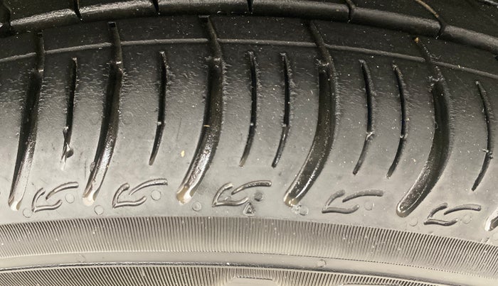 2025 Tata Tiago XT PETROL, Petrol, Manual, 7,527 km, Right Front Tyre Tread