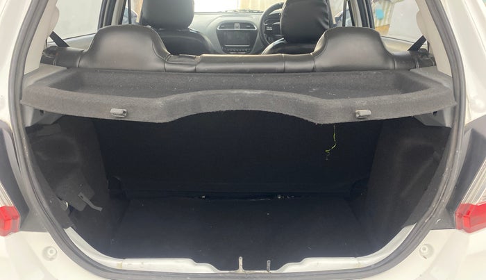 2025 Tata Tiago XT PETROL, Petrol, Manual, 7,527 km, Boot Inside