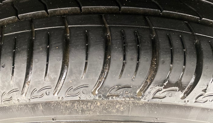 2025 Tata Tiago XT PETROL, Petrol, Manual, 7,527 km, Left Rear Tyre Tread