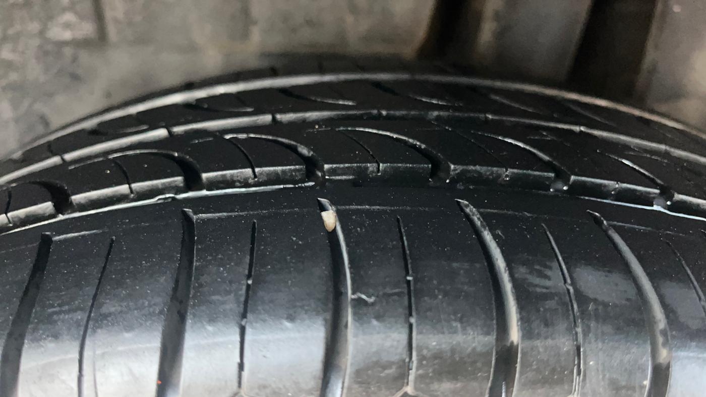 2021 Maruti Dzire ZXI, Petrol, Manual, 72,170 km, Left Rear Tyre Tread