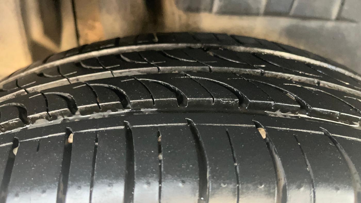 2021 Maruti Dzire ZXI, Petrol, Manual, 72,170 km, Right Rear Tyre Tread