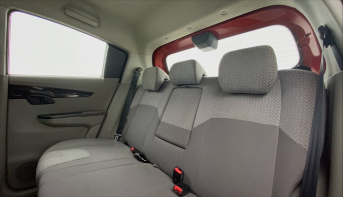 2016 Mahindra Kuv100 K8 D 6 STR, Diesel, Manual, 71,448 km, Right Side Rear Door Cabin