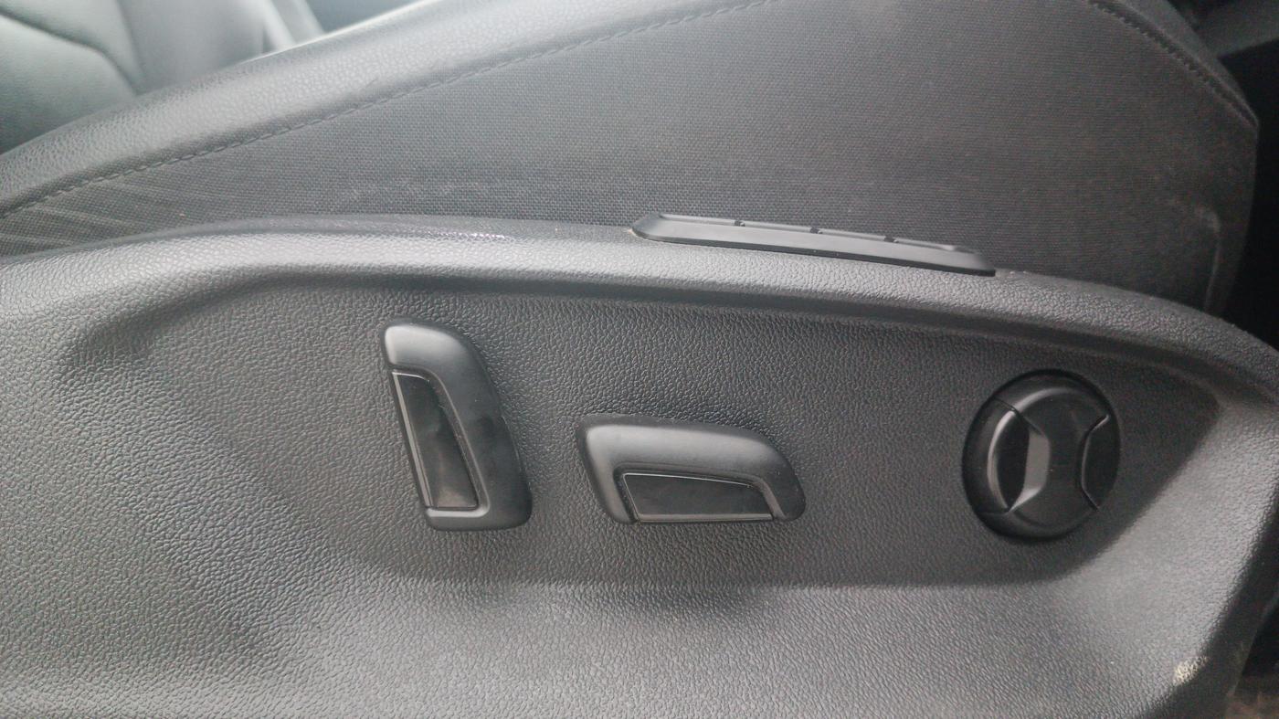 2019 Volkswagen TIGUAN ALL SPACE 2.0 TSI, Petrol, Automatic, 55,223 km, Driver Side Adjustment Panel