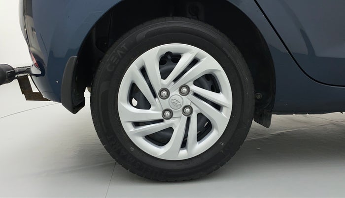 2020 Hyundai GRAND I10 NIOS MAGNA 1.2 MT, Petrol, Manual, 6,520 km, Right Rear Wheel