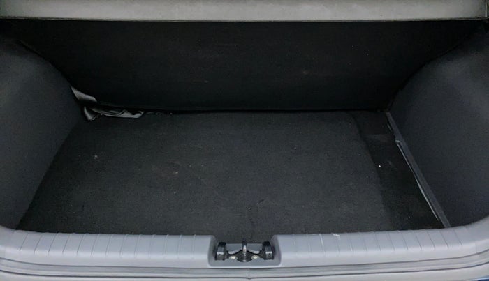 2020 Hyundai GRAND I10 NIOS MAGNA 1.2 MT, Petrol, Manual, 6,520 km, Boot Inside