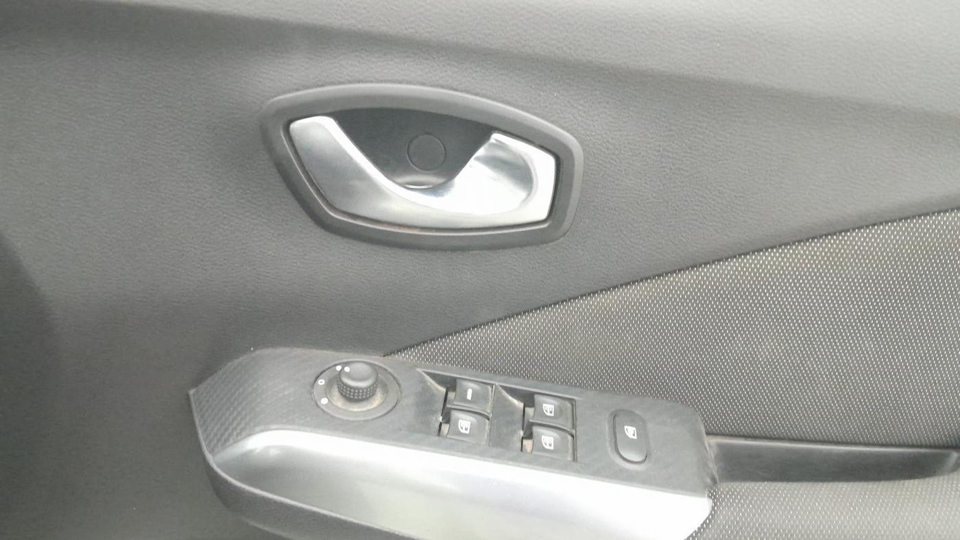 2019 Nissan Kicks XL DIESEL, Diesel, Manual, 87,577 km, Driver Side Door Panels Control