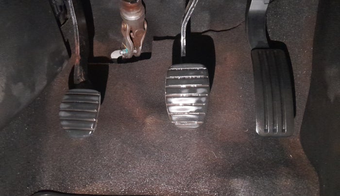 2019 Nissan Kicks XL DIESEL, Diesel, Manual, 87,533 km, Pedals