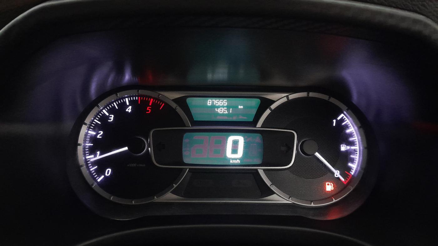 2019 Nissan Kicks XL DIESEL, Diesel, Manual, 87,577 km, Odometer Image
