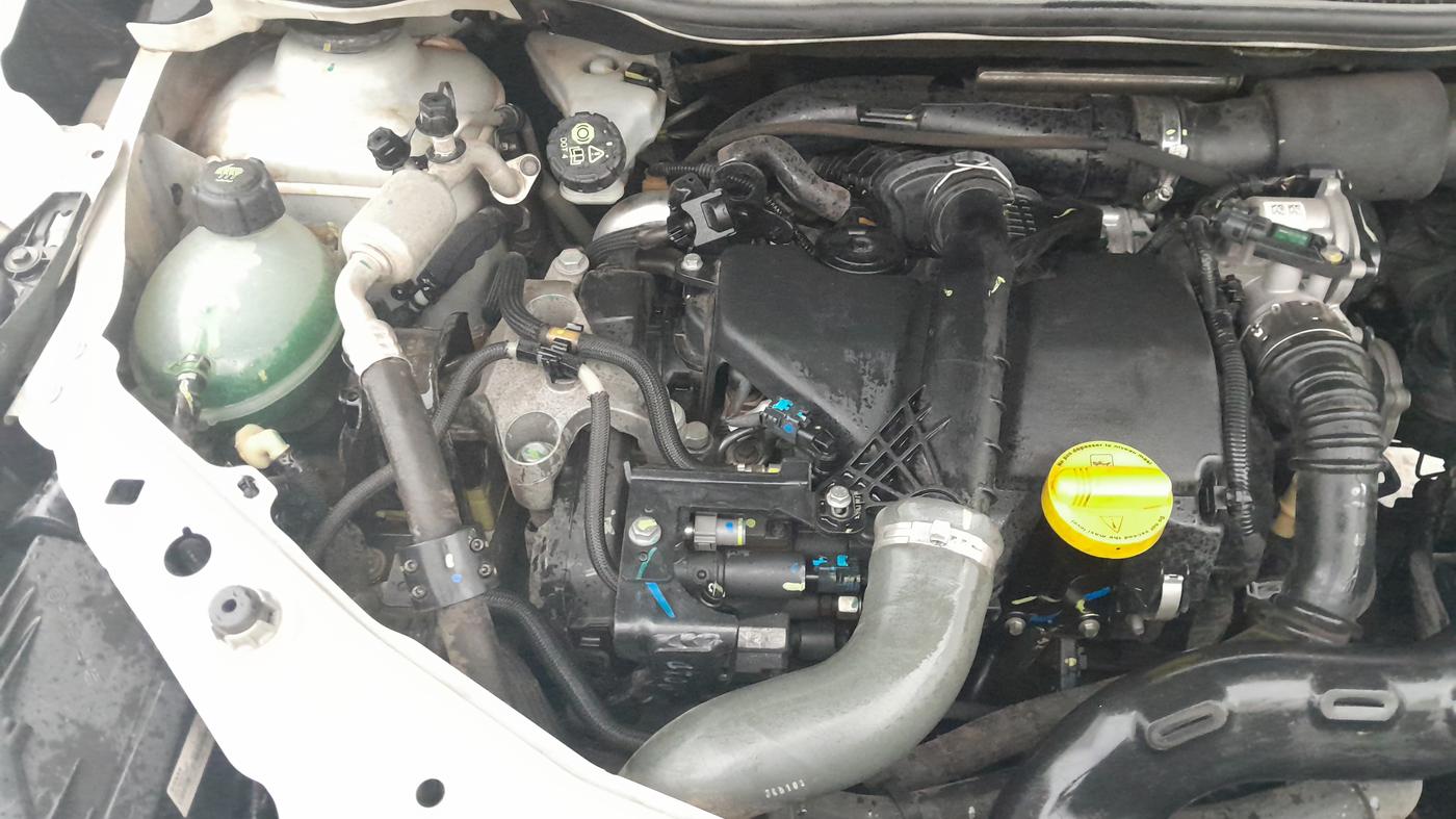 2019 Nissan Kicks XL DIESEL, Diesel, Manual, 87,577 km, Engine View - Right