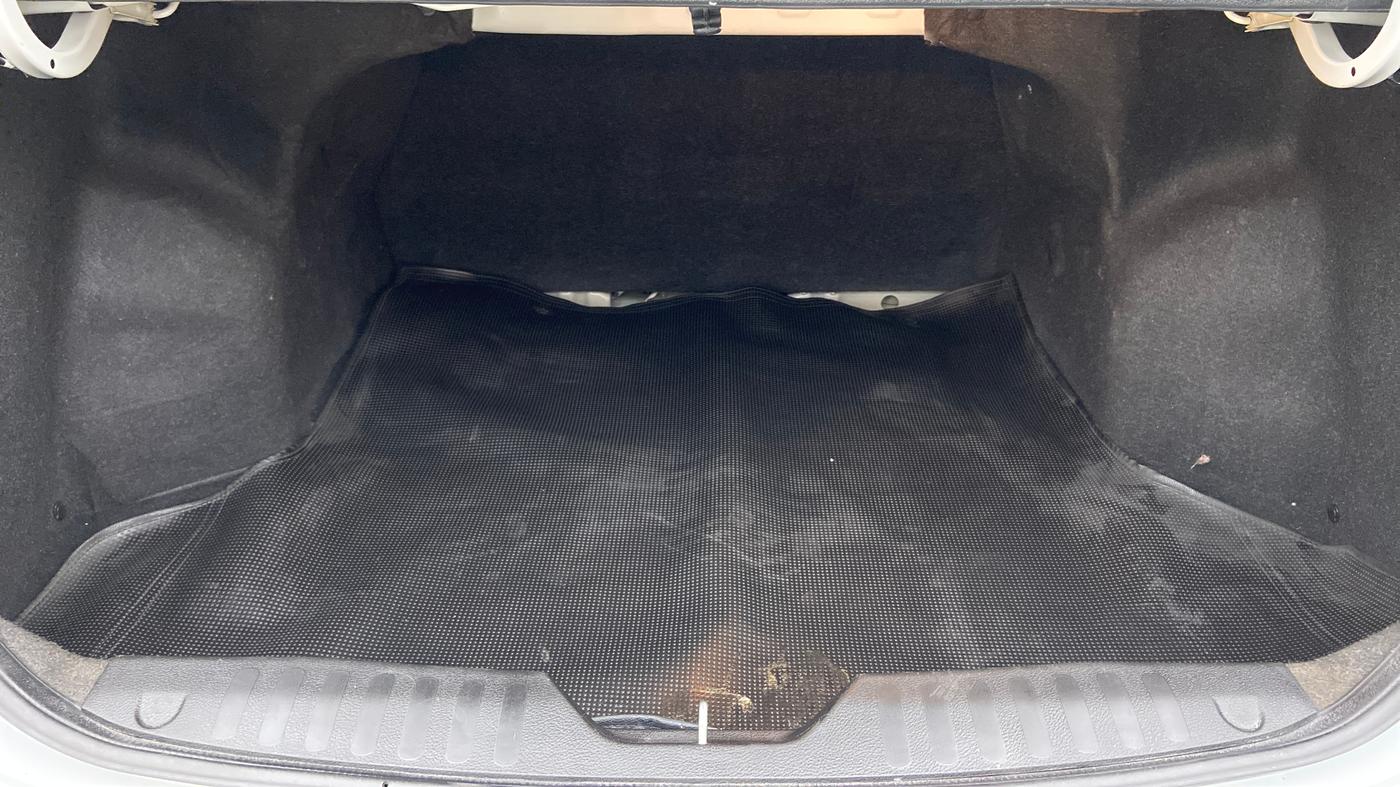 2021 Maruti Ciaz ALPHA 1.5 MT VTVT SHVS, Petrol, Manual, 13,554 km, Boot Inside