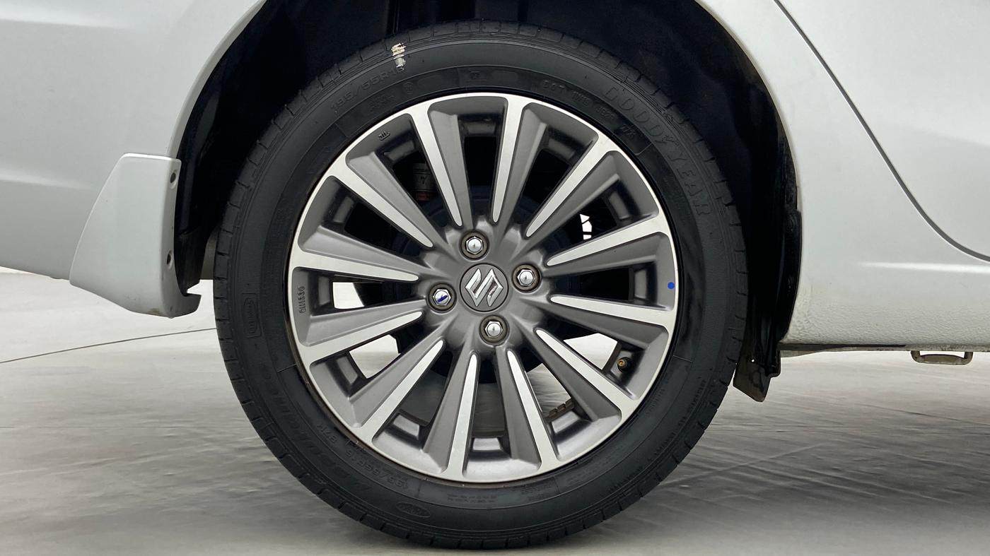 2021 Maruti Ciaz ALPHA 1.5 MT VTVT SHVS, Petrol, Manual, 13,554 km, Right Rear Wheel