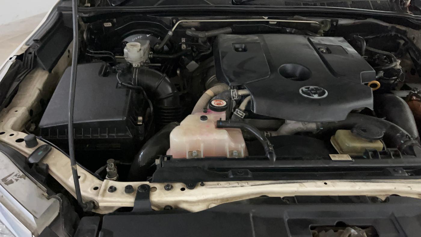 2018 Toyota Fortuner 2.8 4X2 MT, Diesel, Manual, 1,58,640 km, Engine View - Right