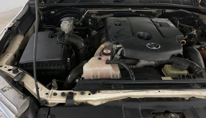2018 Toyota Fortuner 2.8 4X2 MT, Diesel, Manual, 1,58,246 km, Engine View - Right