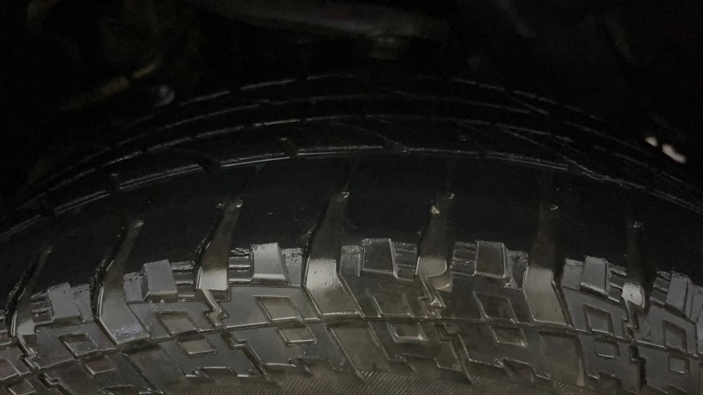 2018 Toyota Fortuner 2.8 4X2 MT, Diesel, Manual, 1,58,640 km, Left Front Tyre Tread