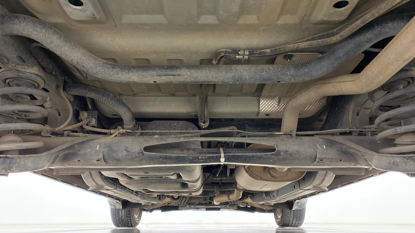 2018 Mahindra MARAZZO M8 7 STR, Diesel, Manual, 76,574 km, Rear Underbody