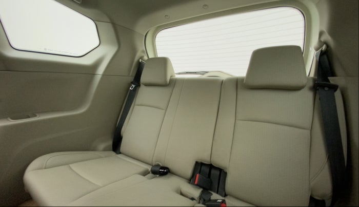 2018 Mahindra MARAZZO M8 7 STR, Diesel, Manual, 76,574 km, Third Seat Row ( optional )