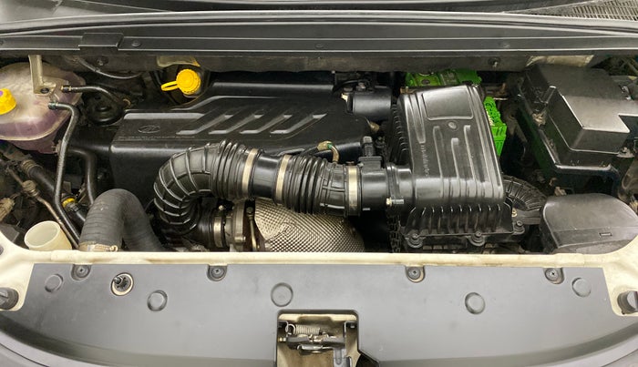 2018 Mahindra MARAZZO M8 7 STR, Diesel, Manual, 76,574 km, Open Bonet