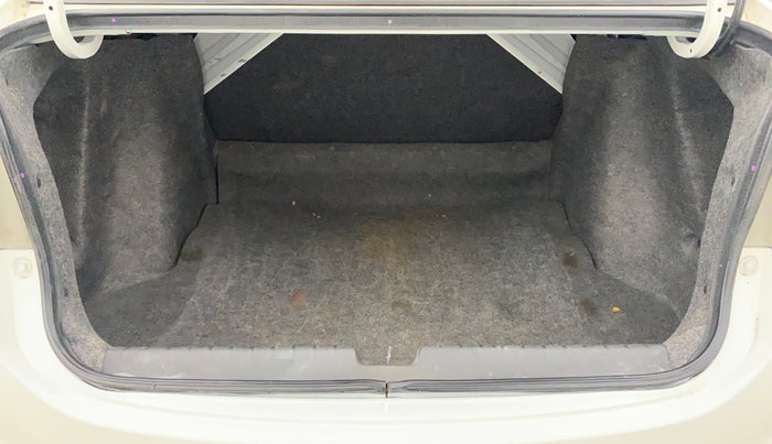 2016 Honda City 1.5L I-VTEC VX CVT, Petrol, Automatic, 40,365 km, Boot Inside