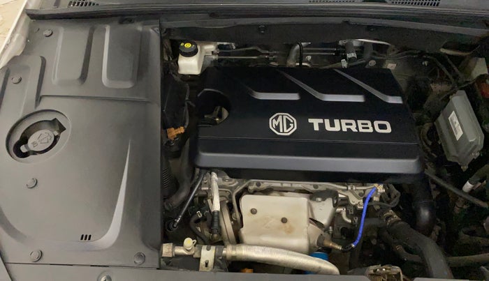 2023 MG HECTOR PLUS Sharp Pro 1.5 Turbo Petrol CVT 6 STR, Petrol, Automatic, 46,361 km, Engine View - Right