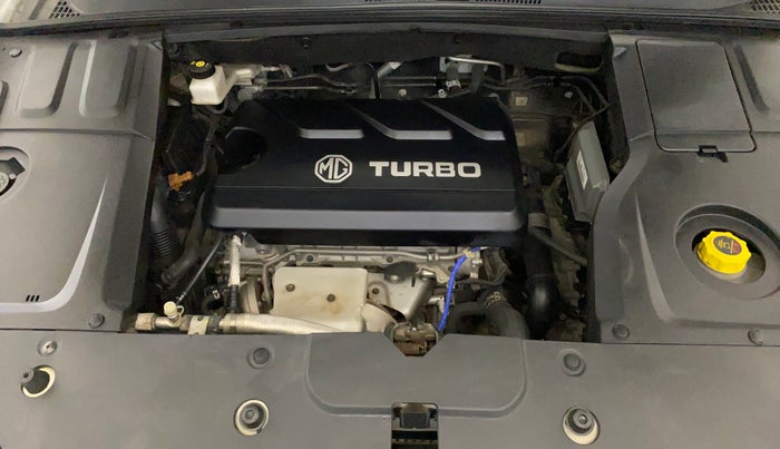 2023 MG HECTOR PLUS Sharp Pro 1.5 Turbo Petrol CVT 6 STR, Petrol, Automatic, 46,361 km, Engine View