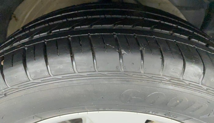 2021 MG HECTOR SUPER HYBRID PETROL MT, Petrol, Manual, 7,644 km, Right Front Tyre Tread