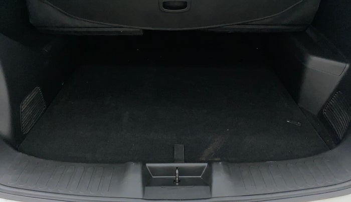2021 MG HECTOR SUPER HYBRID PETROL MT, Petrol, Manual, 7,644 km, Boot Inside